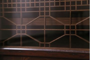 ラフジュ工房オリジナル　古い組子の引き戸を活かしリメイクしたローボード(収納棚、陳列棚、キッチンボード)(R-030471)