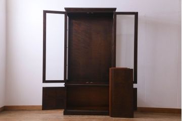 中古美品　希少な廃盤品!!　北海道民芸家具　OM158　上質な三方ガラス飾り棚(陳列棚、食器棚、ガラスケース)(2)(R-030473)