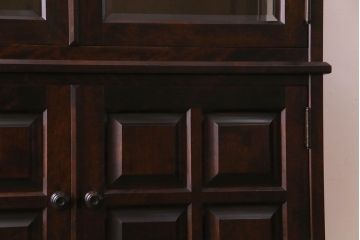 中古美品　希少な廃盤品!!　北海道民芸家具　OM158　上質な三方ガラス飾り棚(陳列棚、食器棚、ガラスケース)(2)(R-030473)