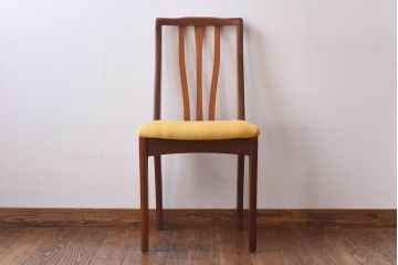 北欧ビンテージ家具　チーク材　黄色のファブリックが可愛らしいダイニングチェア(ワークチェア、椅子)(1)(R-030477)