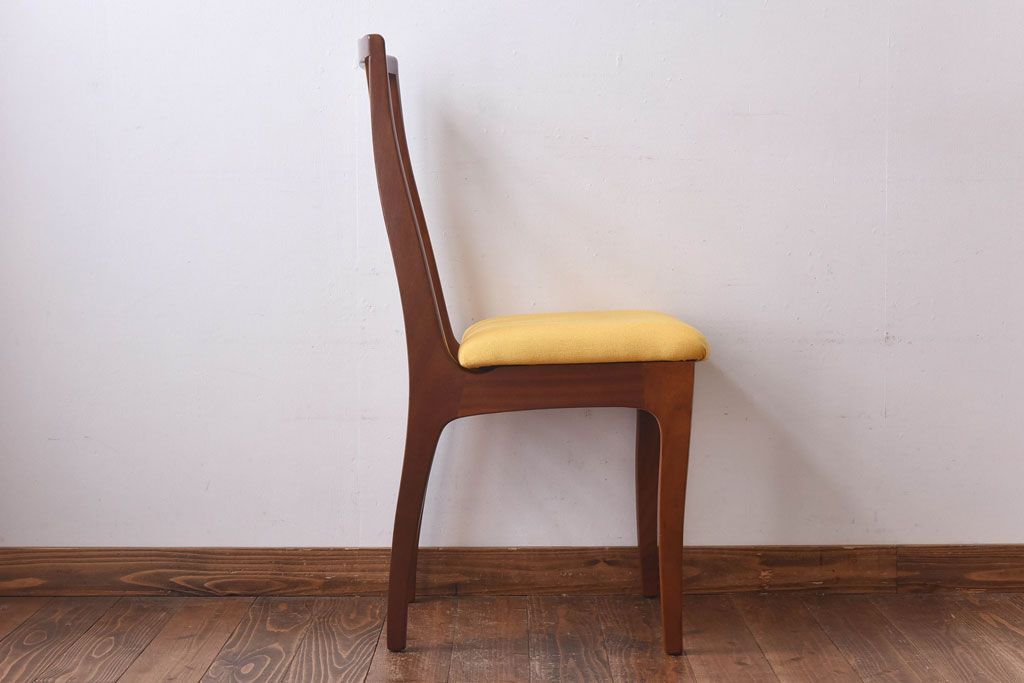 北欧ビンテージ家具　チーク材　黄色のファブリックが可愛らしいダイニングチェア(ワークチェア、椅子)(1)(R-030477)