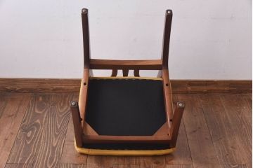 北欧ビンテージ家具　チーク材　黄色のファブリックが可愛らしいダイニングチェア(ワークチェア、椅子)(1)(R-030477)