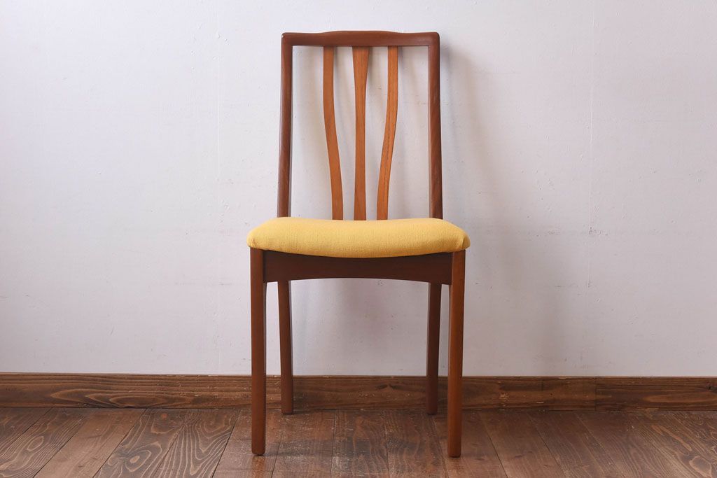 北欧ビンテージ家具　チーク材　黄色のファブリックが可愛らしいダイニングチェア(ワークチェア、椅子)(2)(R-030478)