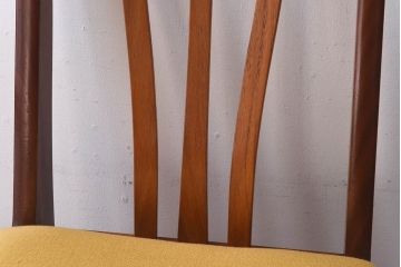 北欧ビンテージ家具　チーク材　黄色のファブリックが可愛らしいダイニングチェア(ワークチェア、椅子)(2)(R-030478)