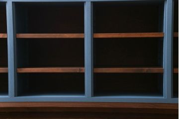 ペイント家具　リメイク　ブルーカラーと木の色味がマッチしたお洒落なオープンラック(収納棚)(R-30480)