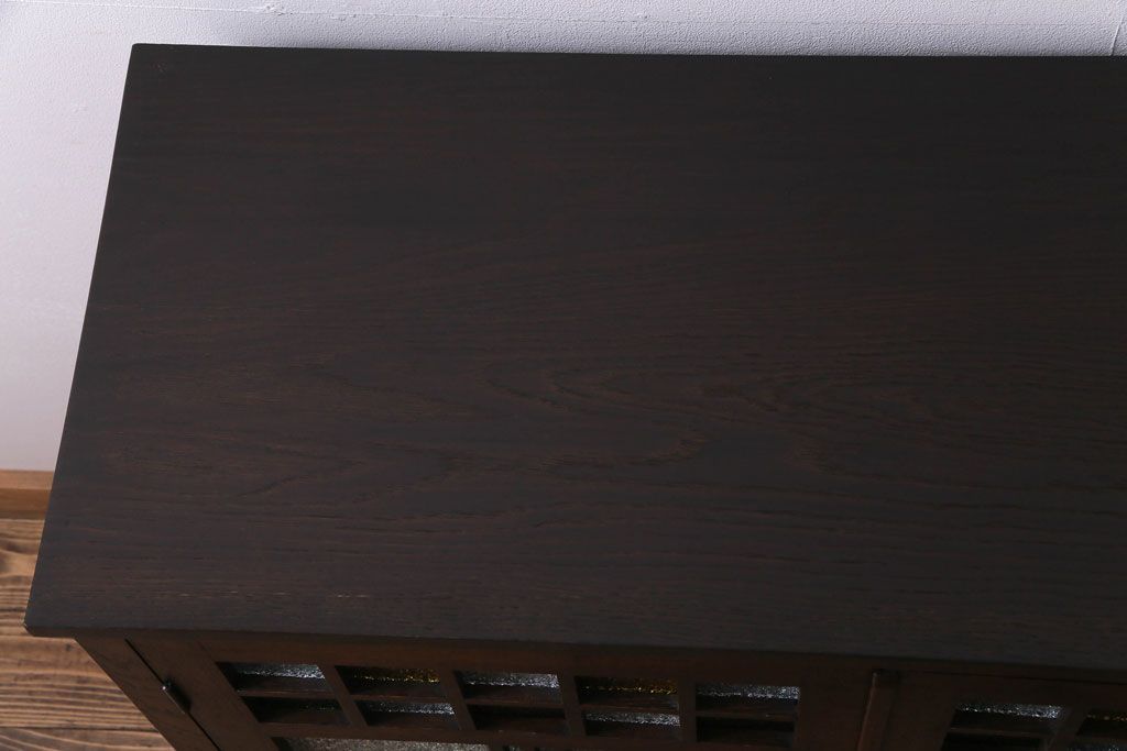 アンティーク家具　大正ロマン　ナラ材　柔らかな色合いの当時物色ガラスが魅力的な本箱(収納棚、戸棚、キャビネット)(R-030481)