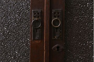 アンティーク家具　大正ロマン　ナラ材　柔らかな色合いの当時物色ガラスが魅力的な本箱(収納棚、戸棚、キャビネット)(R-030481)