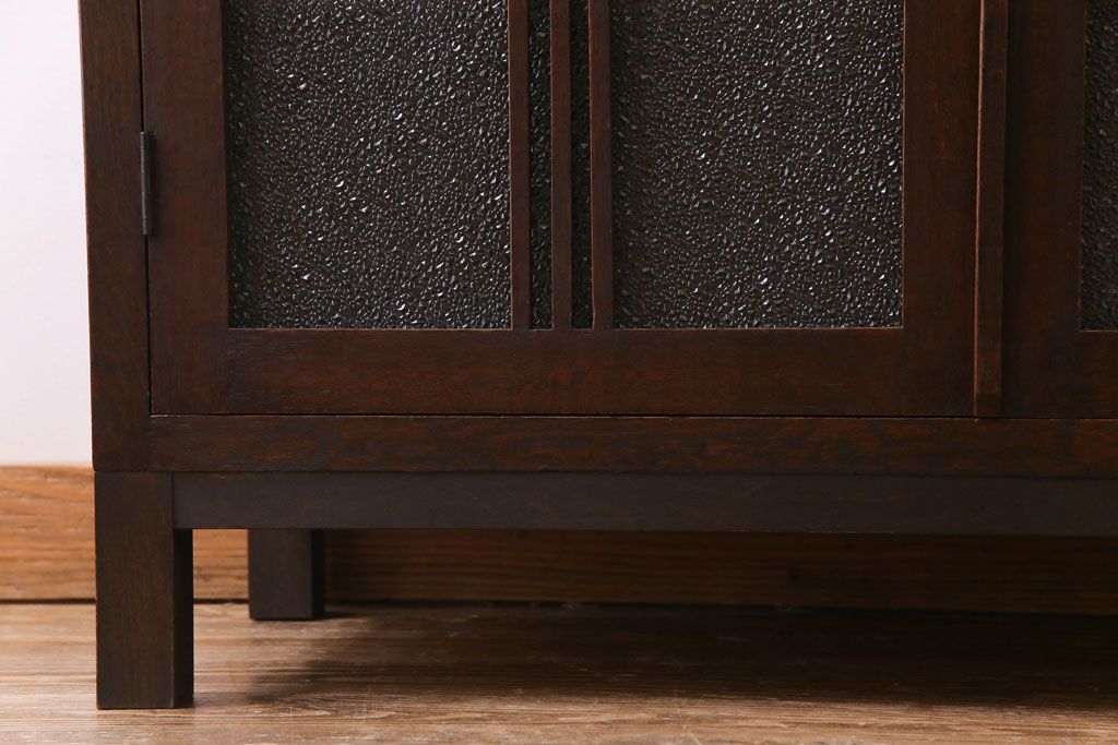 アンティーク家具　大正ロマン　ナラ材　柔らかな色合いの当時物色ガラスが魅力的な本箱(収納棚、戸棚、キャビネット)(R-030481)