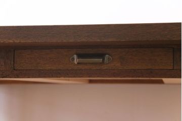 昭和レトロ　リメイク　懐かしさ感じる素朴な佇まいの作業テーブル(作業台、ダイニングテーブル)(1)