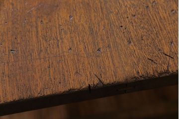 昭和レトロ　リメイク　懐かしさ感じる素朴な佇まいの作業テーブル(作業台、ダイニングテーブル)(2)