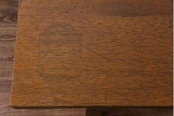 昭和レトロ　リメイク　懐かしさ感じる素朴な佇まいの作業テーブル(作業台、ダイニングテーブル)(2)