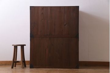 アンティーク家具　和製アンティーク　ヒノキ材　時を経た味わいが魅力の重ね箪笥(衣装箪笥、引き出し)