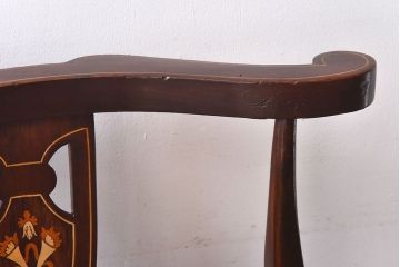 【H様ご成約済】フランスアンティーク　ウォールナット材　象嵌入りの上品なコーナーチェア(椅子)