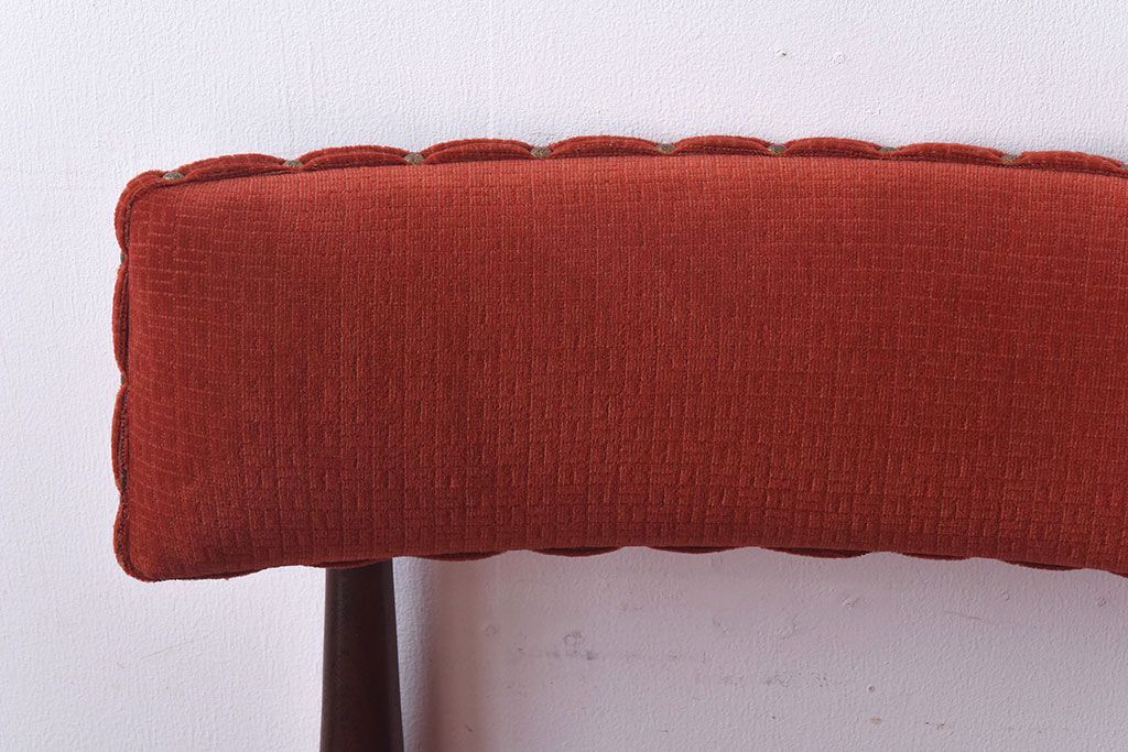 【E様ご成約品】G-PLAN(ジープラン)　Fresco(フレスコ)　赤いファブリックが可愛いサーキュラーチェア(ダイニングチェア、椅子)2脚セット