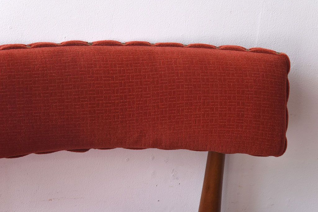 【E様ご成約品】G-PLAN(ジープラン)　Fresco(フレスコ)　赤いファブリックが可愛いサーキュラーチェア(ダイニングチェア、椅子)2脚セット