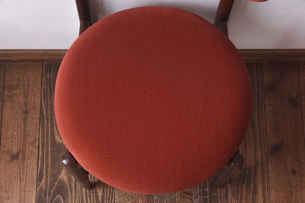 【E様ご成約品】G-PLAN(ジープラン)　Fresco(フレスコ)　赤いファブリックが可愛いサーキュラーチェア(ダイニングチェア、椅子)2脚セット