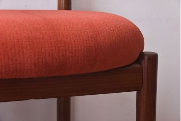 【E様ご成約品】G-PLAN(ジープラン)　Fresco(フレスコ)　赤いファブリックが可愛いサーキュラーチェア(ダイニングチェア、椅子)2脚セット