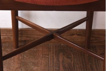 【E様ご成約品】G-PLAN(ジープラン)　Fresco(フレスコ)　赤いファブリックが可愛いサーキュラーチェア(ダイニングチェア、椅子)(1)