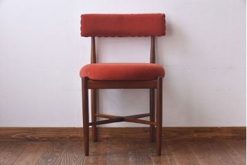 【E様ご成約品】G-PLAN(ジープラン)　Fresco(フレスコ)　赤いファブリックが可愛いサーキュラーチェア(ダイニングチェア、椅子)(2)