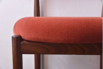 アンティーク家具　G-PLAN(ジープラン)　Fresco(フレスコ)　赤いファブリックが可愛いサーキュラーチェア(ダイニングチェア、椅子)(3)