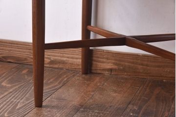 アンティーク家具　G-PLAN(ジープラン)　Fresco(フレスコ)　赤いファブリックが可愛いサーキュラーチェア(ダイニングチェア、椅子)(3)