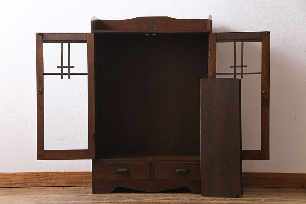 アンティーク家具　昭和初期　栓材製　大正ロマンの雰囲気漂うブックケース(収納棚、食器棚)