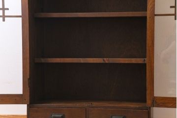 アンティーク家具　昭和初期　栓材製　大正ロマンの雰囲気漂うブックケース(収納棚、食器棚)