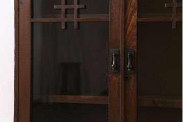 アンティーク家具　昭和初期　栓材製　大正ロマンの雰囲気漂うブックケース(収納棚、食器棚)