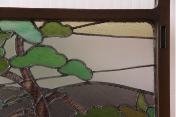 激レア品!　大正昭和初期　当時もの色ガラス　松原を描いたステンドグラス引き戸(ガラス戸、建具)