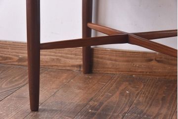 アンティーク家具　G-PLAN(ジープラン)　Fresco(フレスコ)　お洒落な赤いファブリックのサーキュラーチェア(ダイニングチェア、椅子)(1)