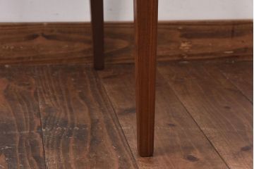 北欧家具　G-PLAN(ジープラン)　緩やかな曲線が魅力のダイニングチェア(椅子)(1)