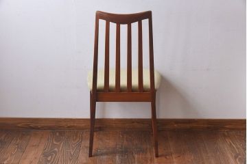 北欧家具　G-PLAN(ジープラン)　緩やかな曲線が魅力のダイニングチェア(椅子)(2)