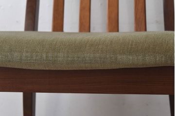 北欧家具　G-PLAN(ジープラン)　緩やかな曲線が魅力のダイニングチェア(椅子)(3)