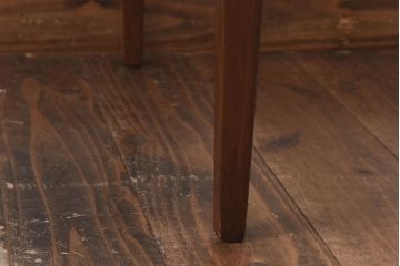 北欧家具　G-PLAN(ジープラン)　緩やかな曲線が魅力のダイニングチェア(椅子)