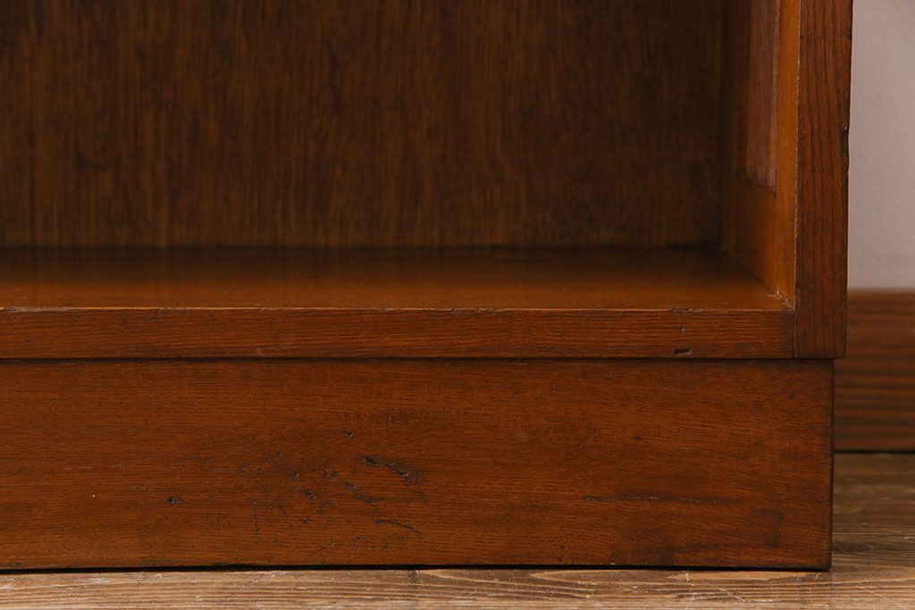 レトロ家具　昭和レトロ　素朴でシンプルなデザインが魅力の本棚(ウッドシェルフ、飾り棚)