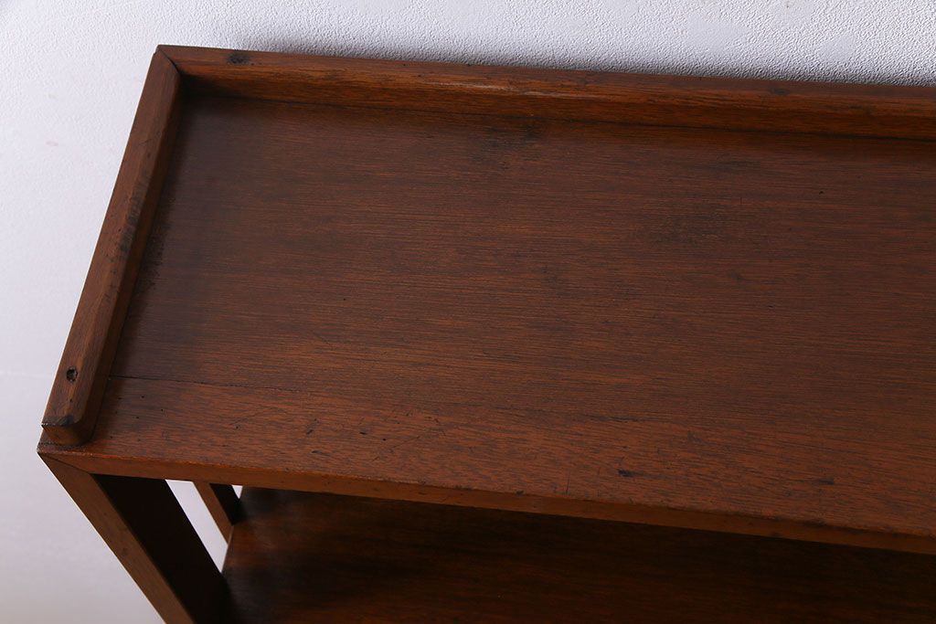 レトロ家具　昭和レトロ　素朴で温かみのある雰囲気の本棚(ウッドシェルフ、飾り棚)