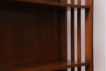 レトロ家具　昭和レトロ　素朴で温かみのある雰囲気の本棚(ウッドシェルフ、飾り棚)