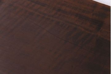 アンティーク家具　明治大正期　栃の木材　一枚板を使ったシンプルな鉄脚テーブル(コンソールテーブル、飾り台)