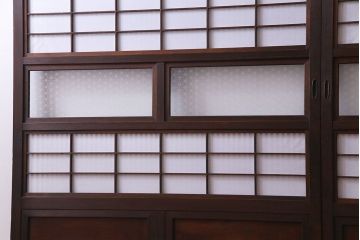 和製アンティーク　腰板ケヤキ材　花ガラスが上品な裏障子付きの格子戸(障子戸、引き戸、建具)2枚セット