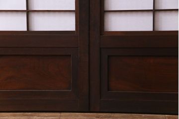 和製アンティーク　腰板ケヤキ材　花ガラスが上品な裏障子付きの格子戸(障子戸、引き戸、建具)2枚セット