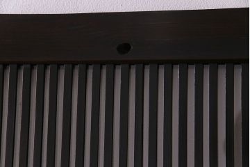 和製アンティーク　艶のある質感と燻された風合いが魅力の格子戸(引き戸、建具)4枚セット
