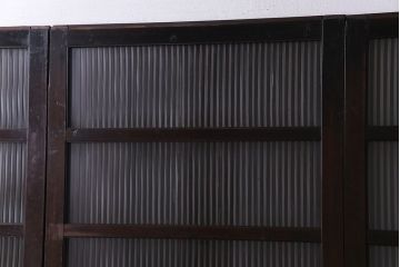 和製アンティーク　艶のある質感と燻された風合いが魅力の格子戸(引き戸、建具)4枚セット