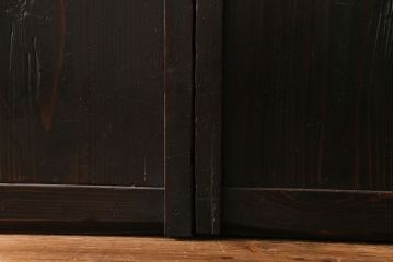 和製アンティーク　古い趣と燻された風合いが味わい深い格子戸(引き戸、建具)4枚セット