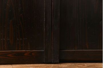 和製アンティーク　古い趣と燻された風合いが味わい深い格子戸(引き戸、建具)4枚セット