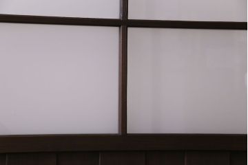昭和初期　モールガラス　古い質感の木材が味わい深い幅広のガラス戸(格子戸、引き戸、建具)4枚組