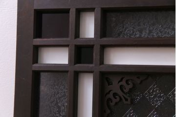 アンティーク雑貨 大正ロマン 4種のガラスが組み込まれたクラシカルな明り取り(明かり取り、欄間)