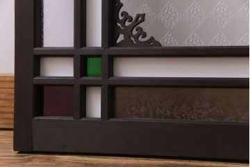 アンティーク雑貨 大正ロマン 4種のガラスが組み込まれたクラシカルな明り取り(明かり取り、欄間)