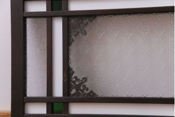 アンティーク雑貨 大正ロマン 4種のガラスが組み込まれたクラシカルな明り取り(明かり取り、欄間)