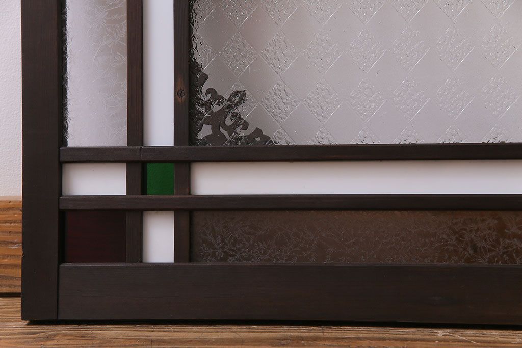 アンティーク雑貨 大正ロマン 4種のガラスが組み込まれたクラシカルな明り取り(明かり取り、欄間)