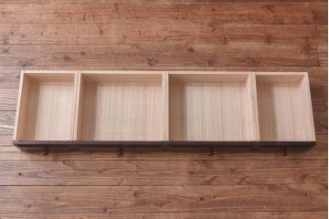 中古　北海道民芸家具　特注品　シックな佇まいのサイドボード(収納棚、戸棚)